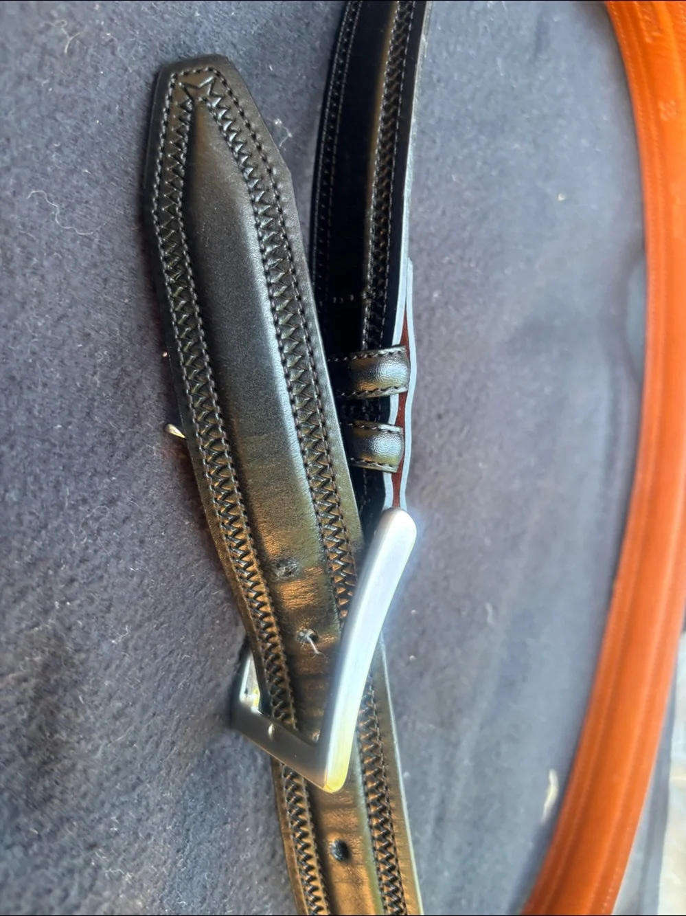 Men's Black Leather Belt with Textured Center Johnston And Murphy.